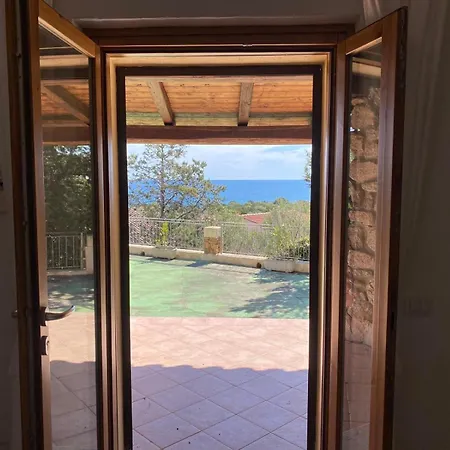 Cala D'ambra Holiday home *